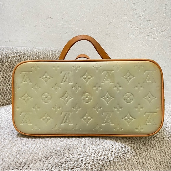 Louis Vuitton Monogram Vernis Houston Tote Bag - Picture 6 of 15